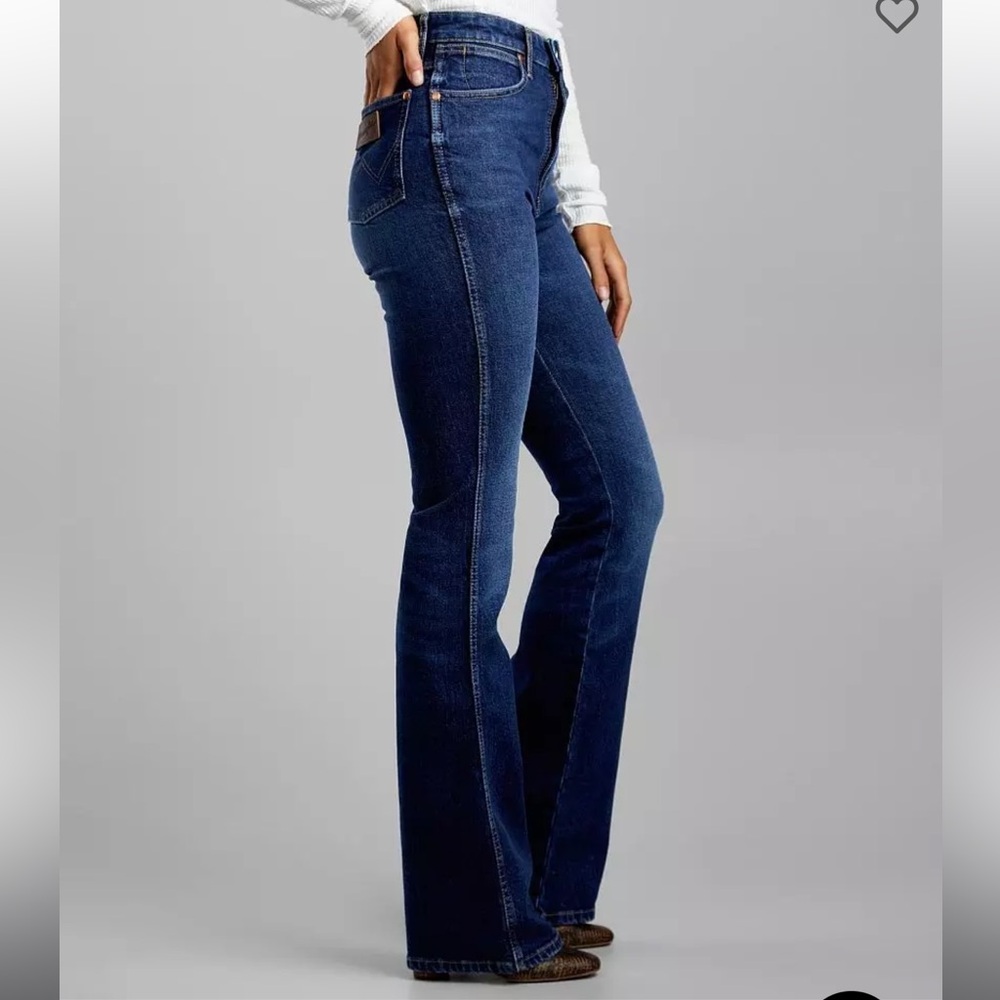 Wranglers Westward High Rise Jeans - TALL! 36” inseam.